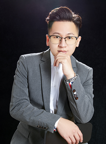都市壹家裝優(yōu)秀設(shè)計師——溫宏標